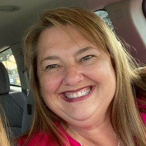 Meet your Posher, Lynne